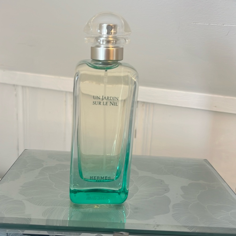 HERMÈS Un Jardin sur le Nil Eau de Toilette, 3.3-oz. - Picture 2 of 5